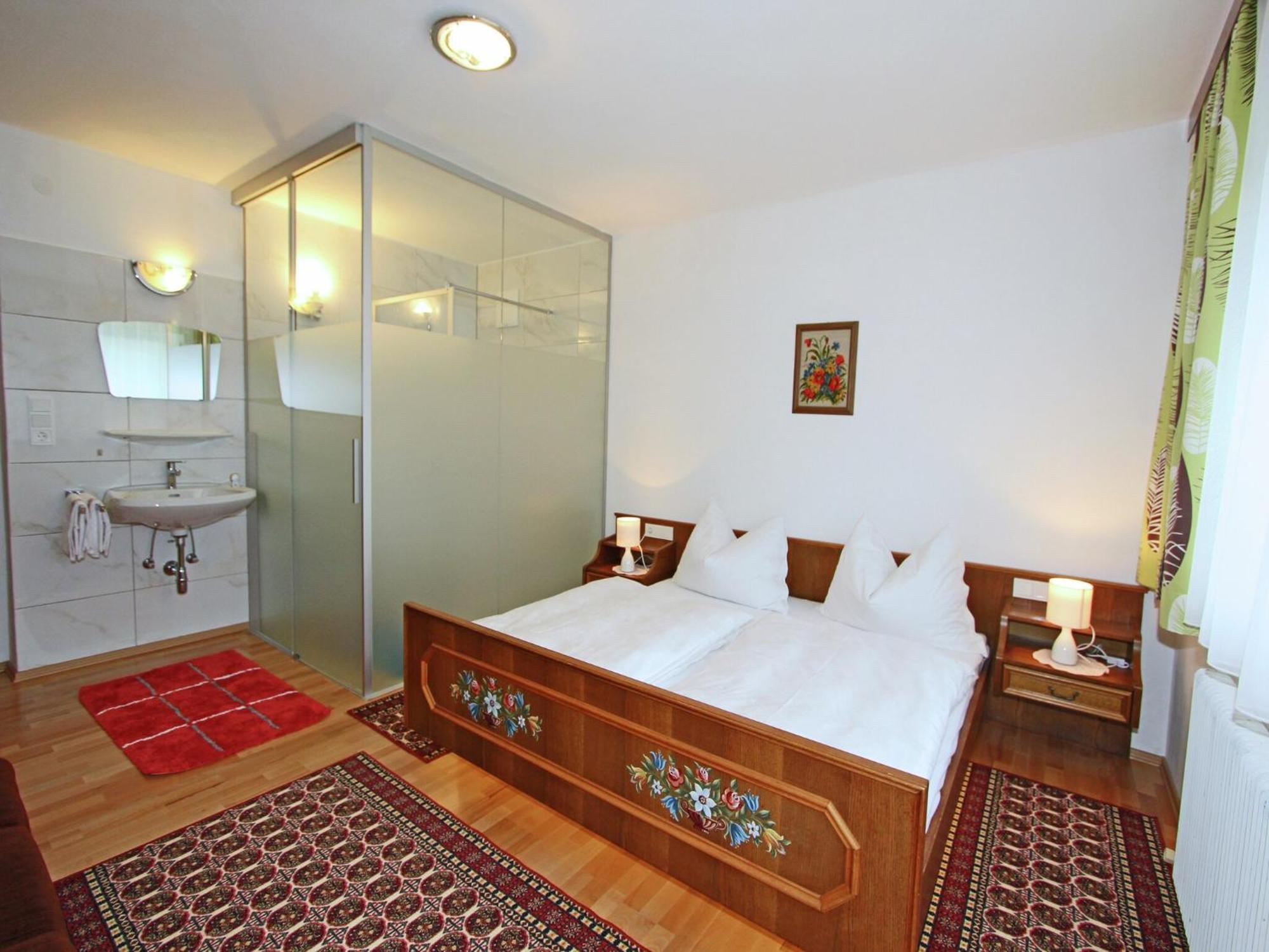 Cozy Apartment In Aschau Im Zillertal Near Ski Lift Экстерьер фото